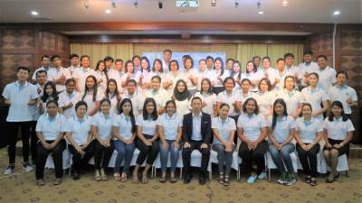 รุ่นที่ 8 BUU โครงการอบรมเชิงปฏิบัติการ หลักสูตร : การสำรวจข้อมูลภาคสนามและการบันทึกข้อมูลการสำรวจด้วยการจัดทะเบียนทรัพย์สินด้วยโปรแกรมทะเบียนทรัพย์สิน (LTAX3000) ระหว่างวันที่ 19 - 22 เม.ย. 2562 ณ โรงแรมร้อยเกาะ จ.สุราษฎร์ธานี