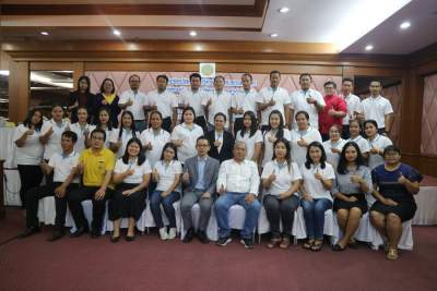 รุ่นที่ 4 BUU โครงการอบรมเชิงปฏิบัติการ หลักสูตร : เทคนิคการนำข้อมูลรูปแปลงที่ดินและข้อมูลเอกสารสิทธิของที่ดินและสิ่งปลูกสร้างจากกรมที่ดิน มาใช้ในสำรวจและบันทึกข้อมูลการสำรวจภาคสนามด้วยโปรแกรม LTAX GIS และ LTAX ๓๐๐๐ฯ ระหว่างวันที่ 21 - 24 มิ.ย. 2562 ณ โรงแรมทองธารินทร์ จ.สุรินทร์