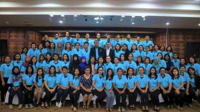 รุ่นที่ 8 BUU โครงการอบรมเชิงปฏิบัติการ หลักสูตร : เทคนิคการนำข้อมูลรูปแปลงที่ดินและข้อมูลเอกสารสิทธิของที่ดินและสิ่งปลูกสร้างจากกรมที่ดิน มาใช้ในสำรวจและบันทึกข้อมูลการสำรวจภาคสนามด้วยโปรแกรม LTAX GIS และ LTAX ๓๐๐๐ฯ ระหว่างวันที 25 - 28 ก.ค. 2562 ณ โรงแรมบีพีแกรนด์ ทาวเวอร์ หาดใหญ่ จ.สงขลา