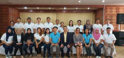 รุ่นที่ 6 BUU โครงการอบรมเชิงปฏิบัติการ หลักสูตร : เทคนิคการสำรวจข้อมูลภาคสนาม การใช้ข้อมูลรูปแปลงที่ดินและข้อมูลเอกสารสิทธิของที่ดินจากกรมที่ดิน มาใช้จัดทำแผนที่ภาษีและทะเบียนทรัพย์สินฯ ระหว่างวันที่ 23 - 26 พ.ย. 2562 ณ โรงแรมร้อยเกาะ จ. สุราษฎร์ธานี